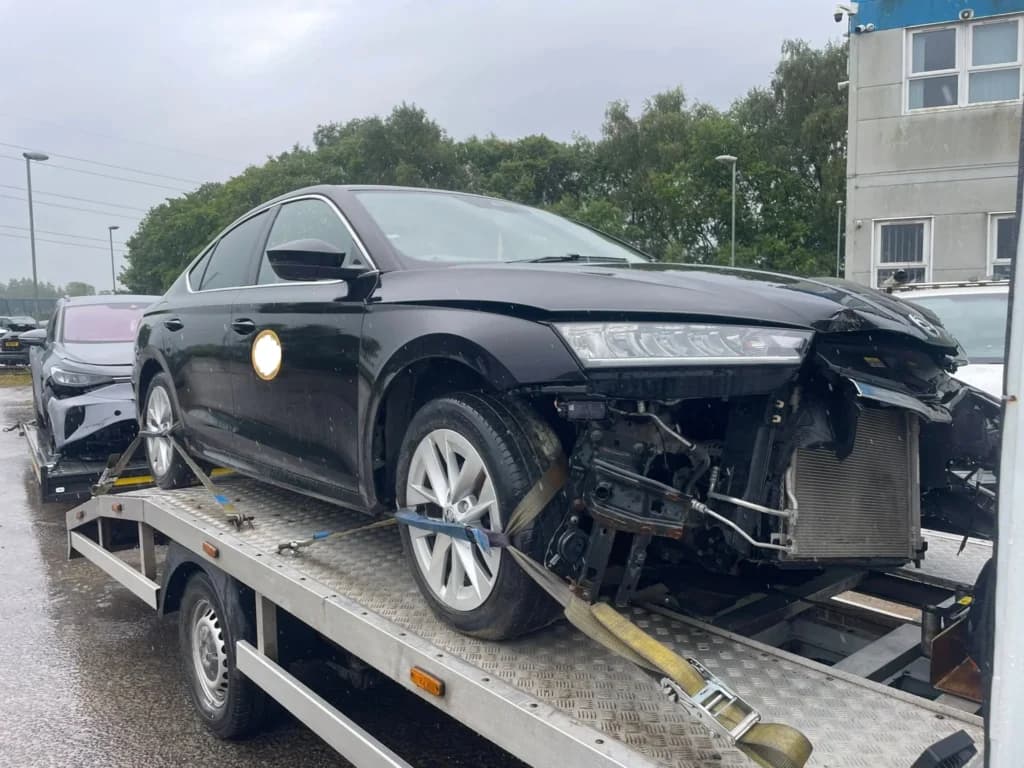 Accident recovery background